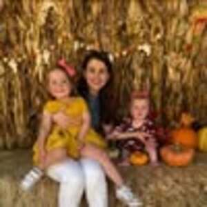 Meet your Posher, Eleni